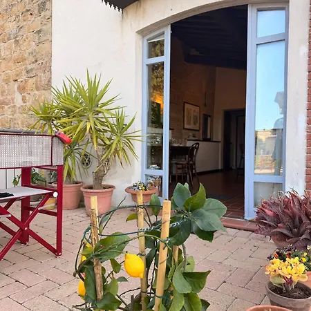 Appartement Castello Di Fulignano Leonardo Ground Floor *