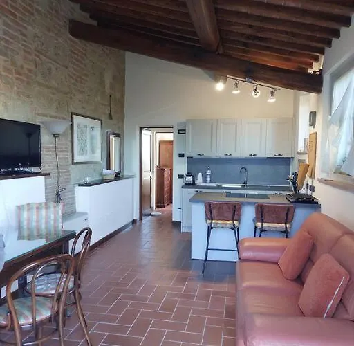 Castello Di Fulignano Leonardo Ground Floor شقة