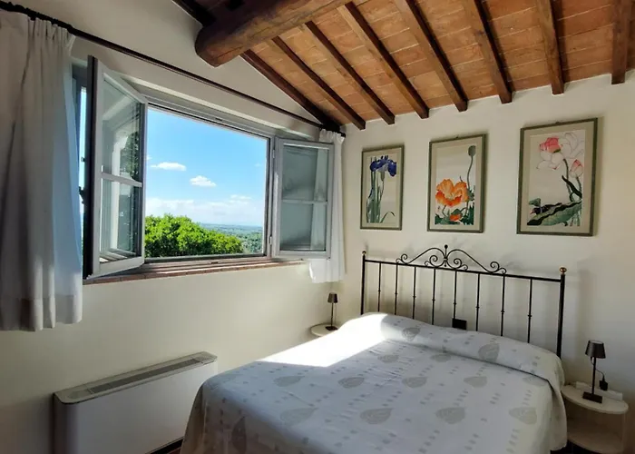Castello Di Fulignano Leonardo Ground Floor شقة سان جيمينيانو