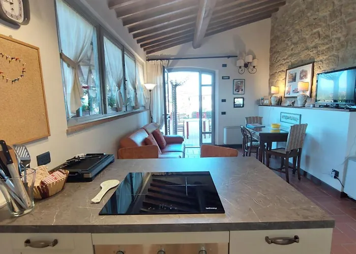 Castello Di Fulignano Leonardo Ground Floor شقة